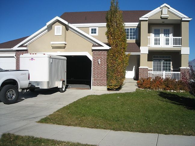 1st image of 1316 S Parkside Dr