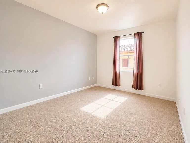17001 SW 96th St — Photo 13