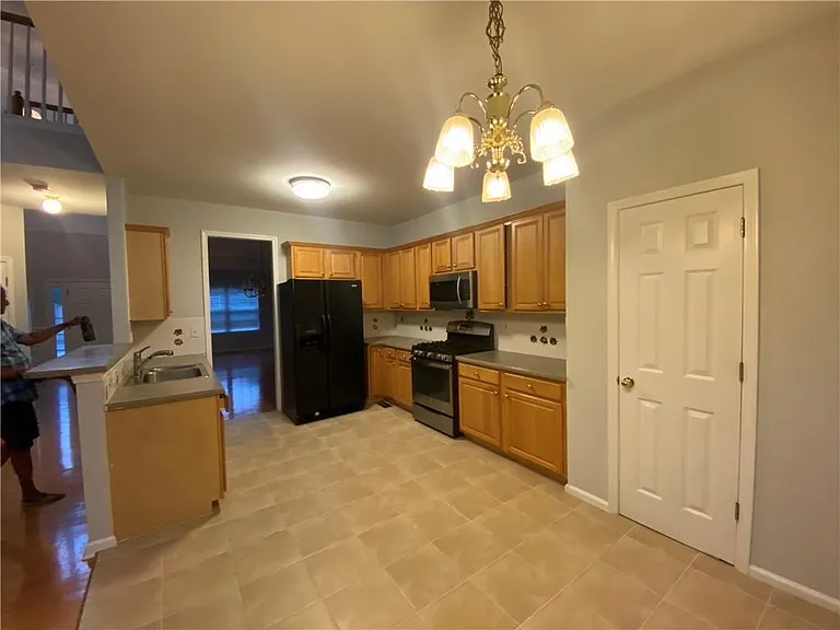 12945 Morningpark Cir — Photo 7
