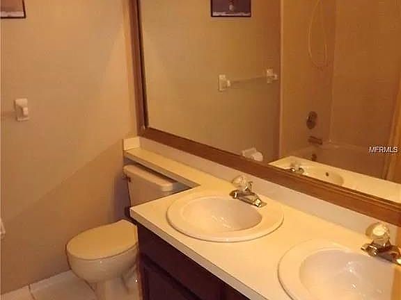 5th image of 3432 Hillmont Cir