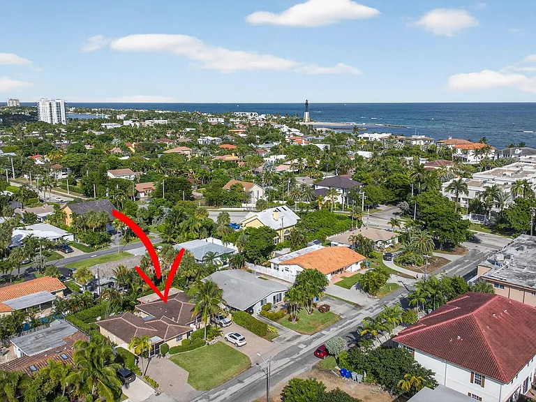 3207 Marine Dr #C — Photo 31