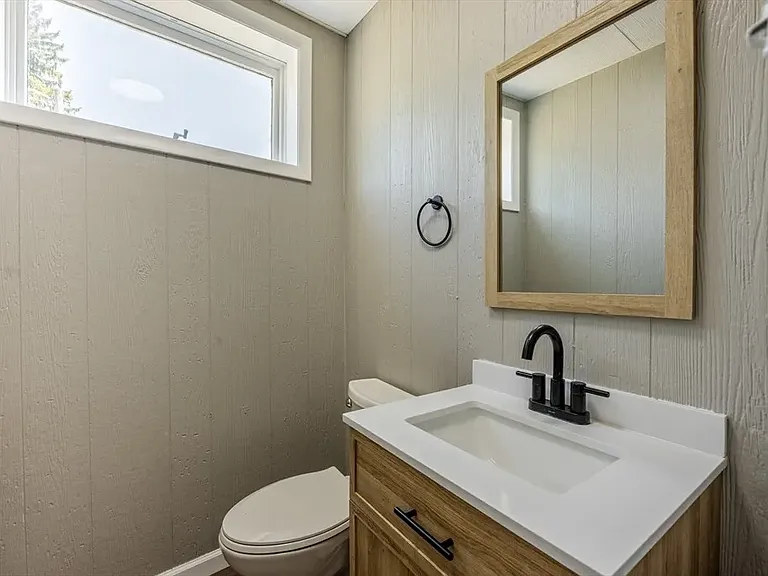 318 Newton St #1 — Photo 17