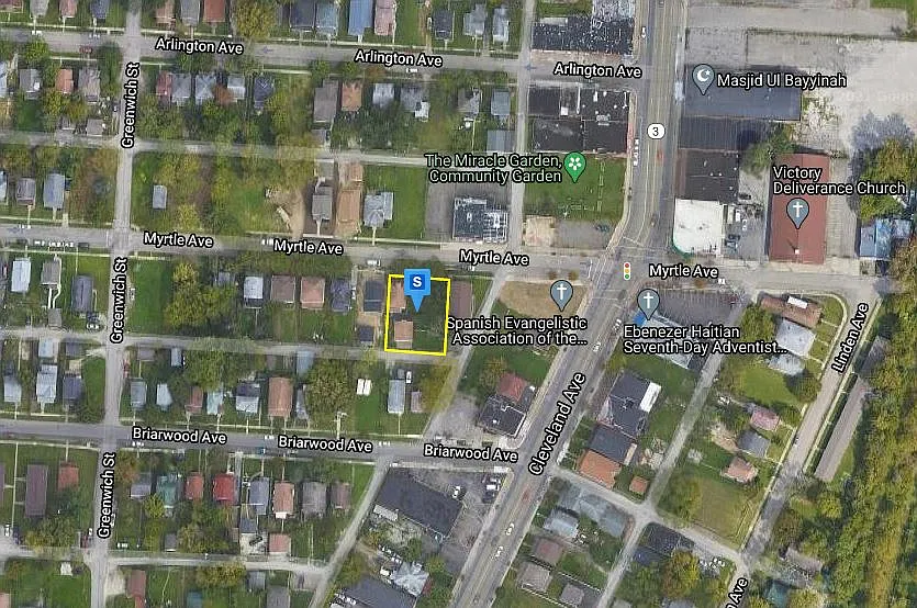 1647 Myrtle Ave photo 1