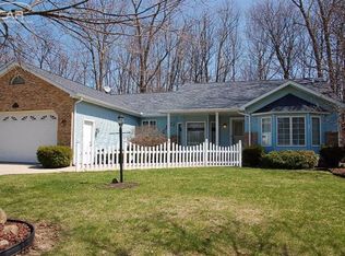 5097 Mark David Dr, Swartz Creek, MI 48473