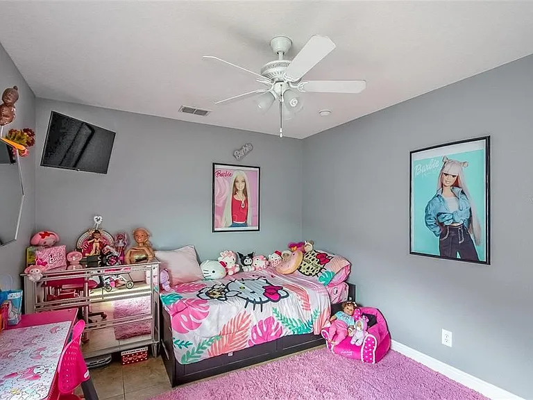 3111 Turnberry Blvd — Photo 23
