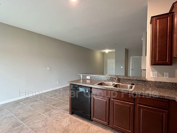 5th image of 7641 Ginger Lily Ct