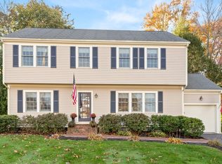 8 Hickory Rd, Norwood, MA 02062