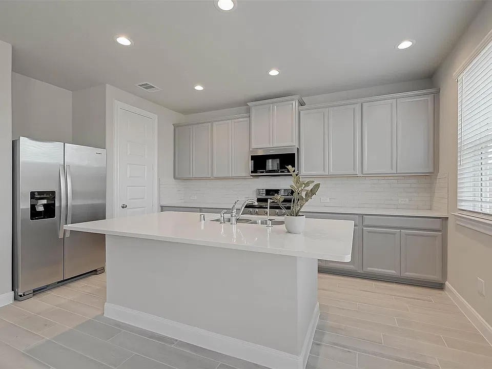 3121 Cloud Forest Ln