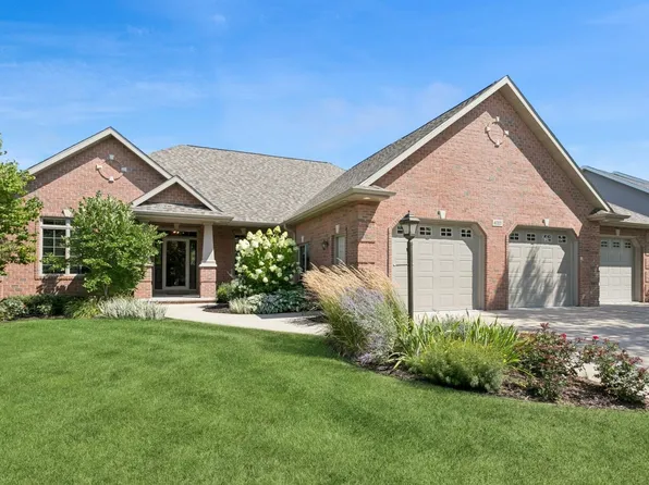 4021 Three Penny Ct, De Pere, WI 54115