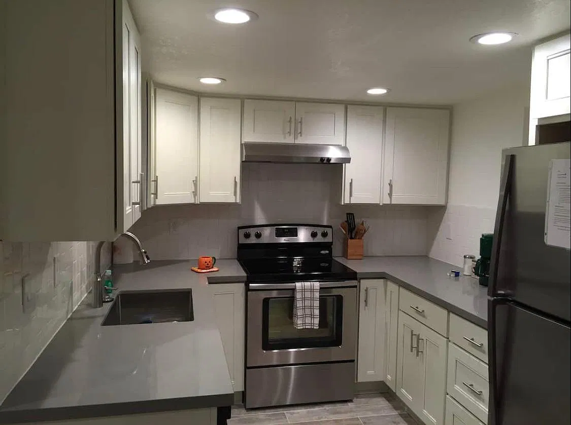 4605 SE 36th Ave — Photo 3