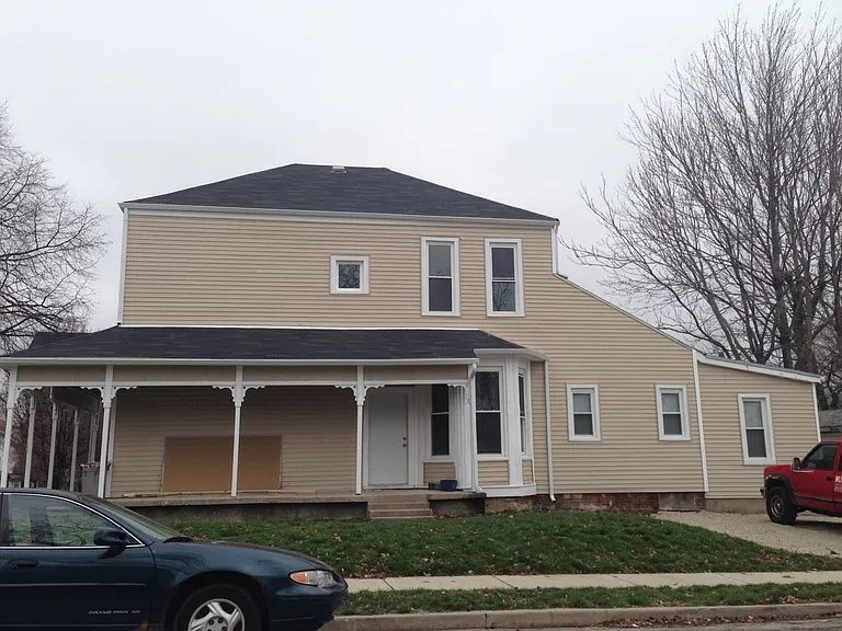 1116 Brown St — Photo 2