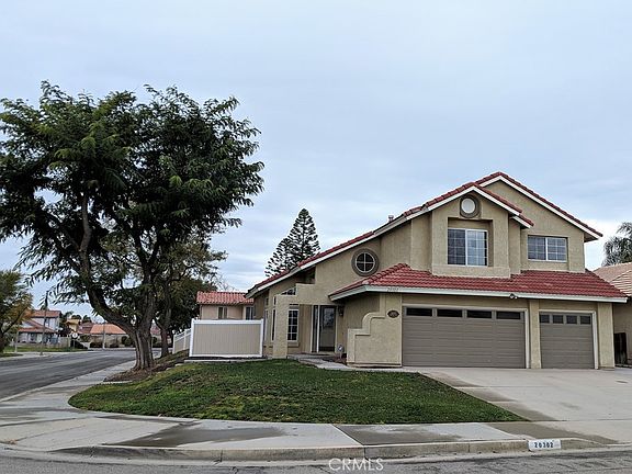 2nd image of 20302 Silktassel Rd