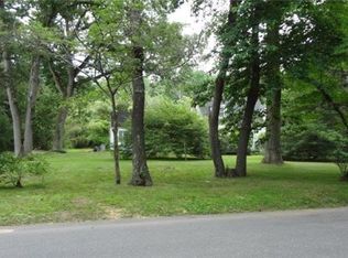 11 Titus Ln, Cold Spring Harbor, NY 11724