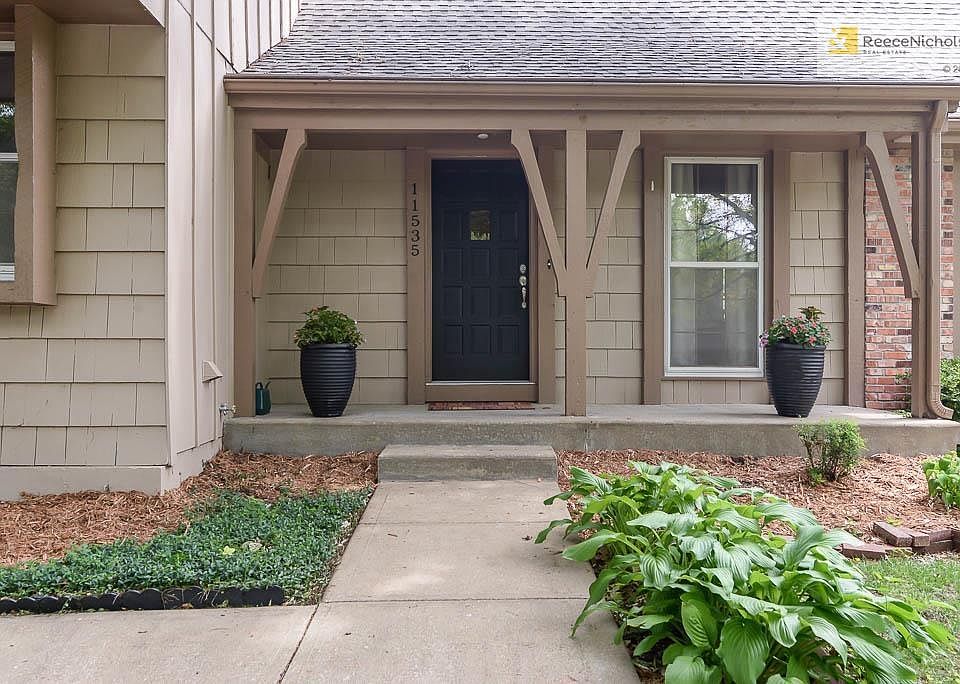11535 Bradshaw St, Overland Park, KS 66210 Zillow