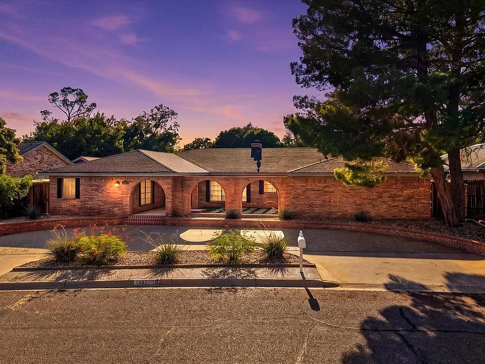 5001 Monticello Ct