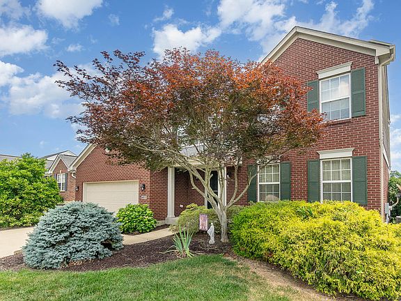 3rd image of 7166 Hillstone Ct
