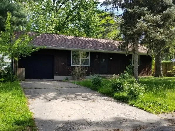 515 Tyler Ave, Charleston, IL 61920
