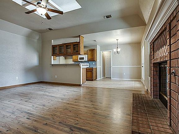 5th image of 7616 Levy Acres Cir S
