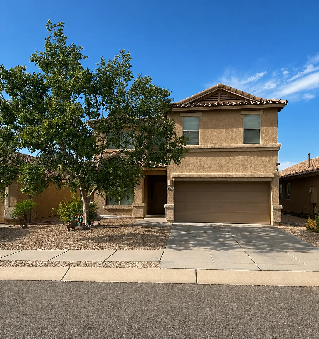 4 bed, 2.5 bath, 2213 sqft, $2,150 — Photo 2