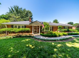 414 Deerfield Ln, Windy Hills, KY 40207