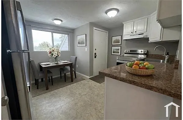Building Photo - 10 Tideview Path #18