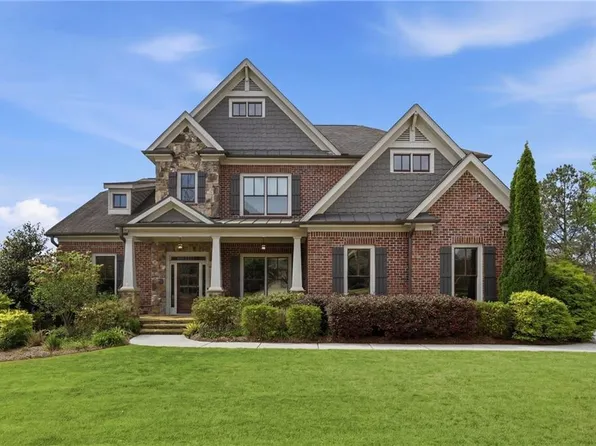 1972 Stonewater Ct, Hoschton, GA 30548