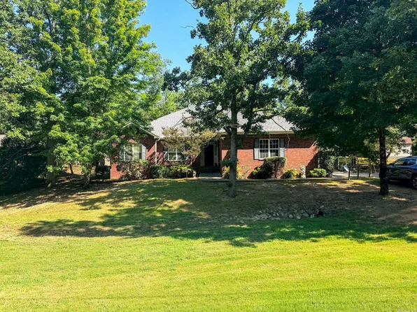 2356 Marion Anderson Rd, Hot Springs, AR 71913