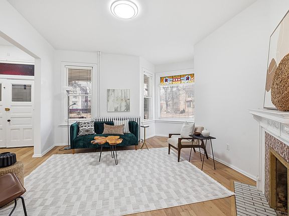 5th image of 546 Ashland Ave