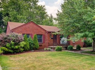 4246 Elmwood Ave, Royal Oak, MI 48073