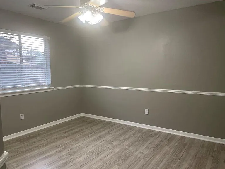 214 Darby Trails Dr — Photo 12