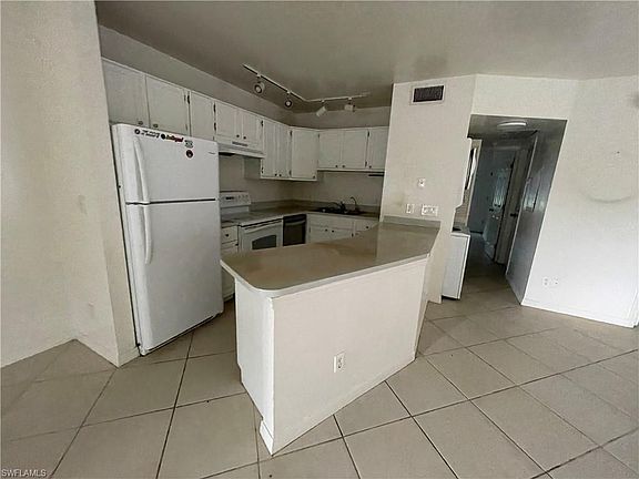 2nd image of 11900 Forest Mere DR #102