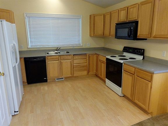 4th image of 5870 S Impressions Dr