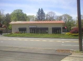 2211 Hamburg Tpke, Wayne, NJ 07470
