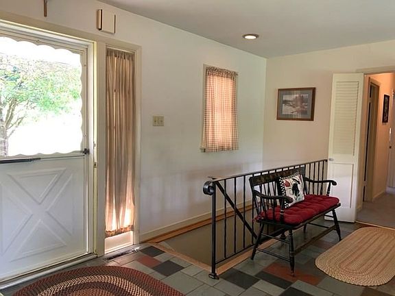 2nd image of 115 Charlotte Dr
