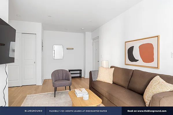 Rented by The Blueground | media 35