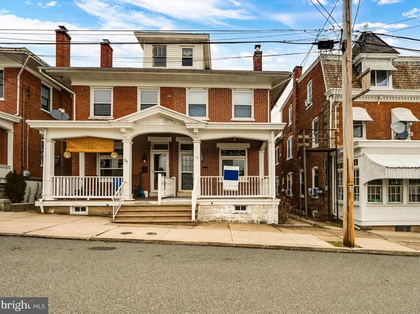 29 E 4th St, Boyertown, PA 19512