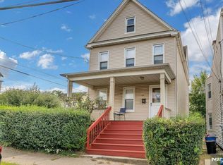 52 Central Ave, Dover, NJ 07801