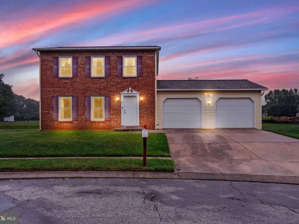 40 Candlewyck Ct, York, PA 17402