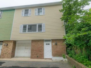 317 71st St, West New York, NJ 07093