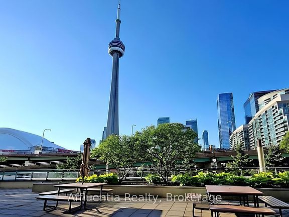 4th image of 228 Queens Quay W Unit 2510