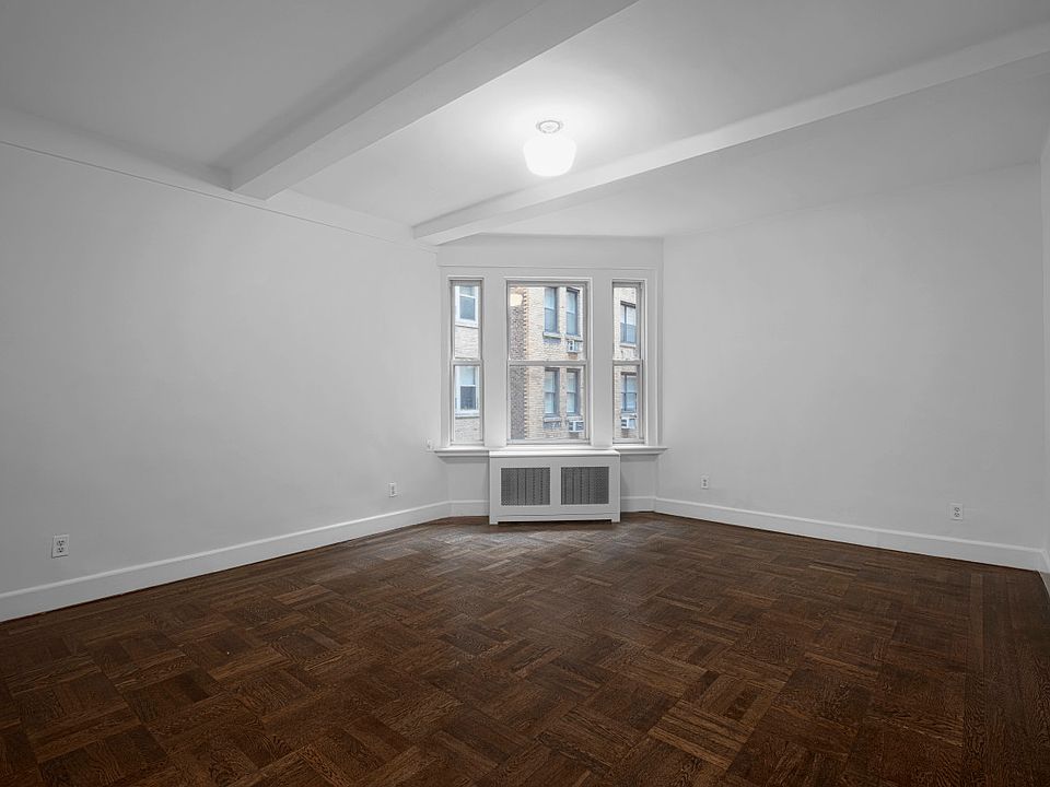 1st image of 24 5th Ave APT 819