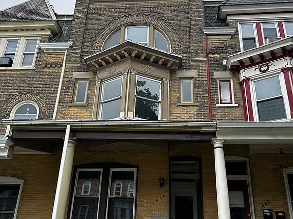 2nd image of 1440 W Linden St APT 2