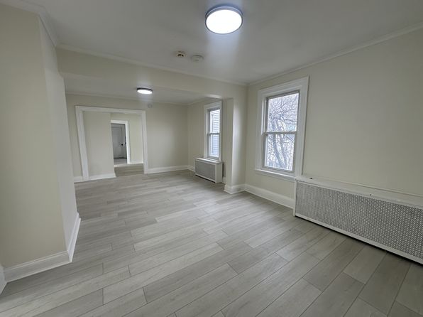 2253 Burdett Ave UNIT 1, Troy, NY 12180