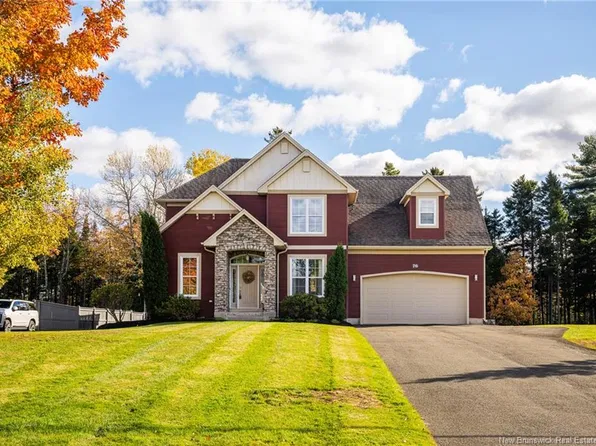 76 Maurice Cres, Dieppe, NB E1A 8R2