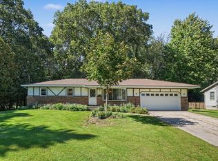 4699 Susan St, Muskegon, MI 49441
