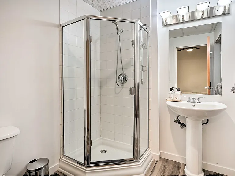 3100 Huron St #3Q — Photo 5