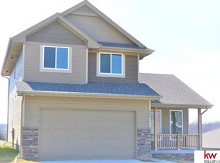 233 11th Ave, Plattsmouth, NE 68048