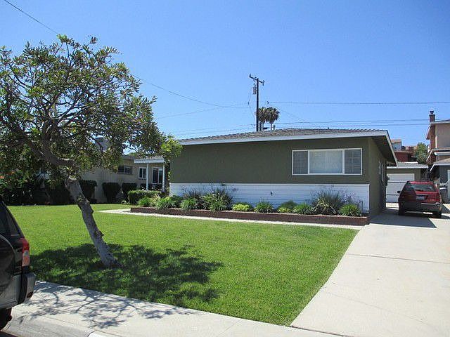 1st image of 3032 Dalemead St