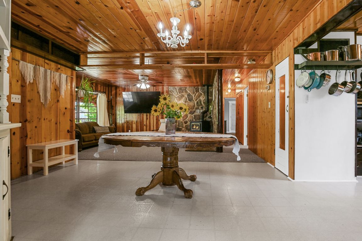 next background image