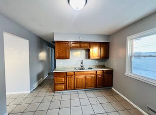 5854 N 63rd St, Milwaukee, WI 53218